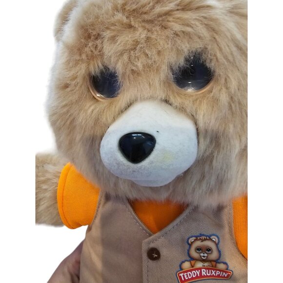Teddy Ruxpin 2017 Animated Storytelling Bear Bluetooth LCD Eyes Tested Works Toy - Picture 8 of 14